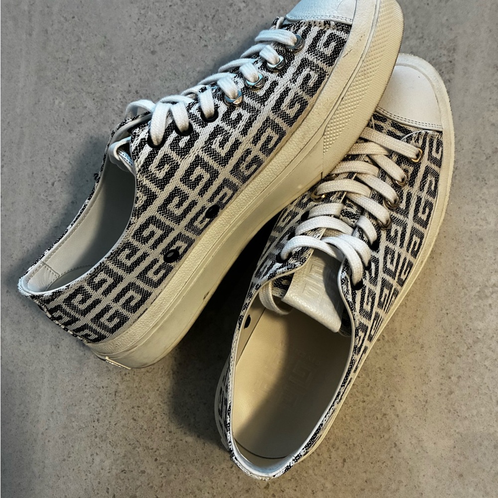 Givenchy Dark Gray and White Sneakers (unisex)